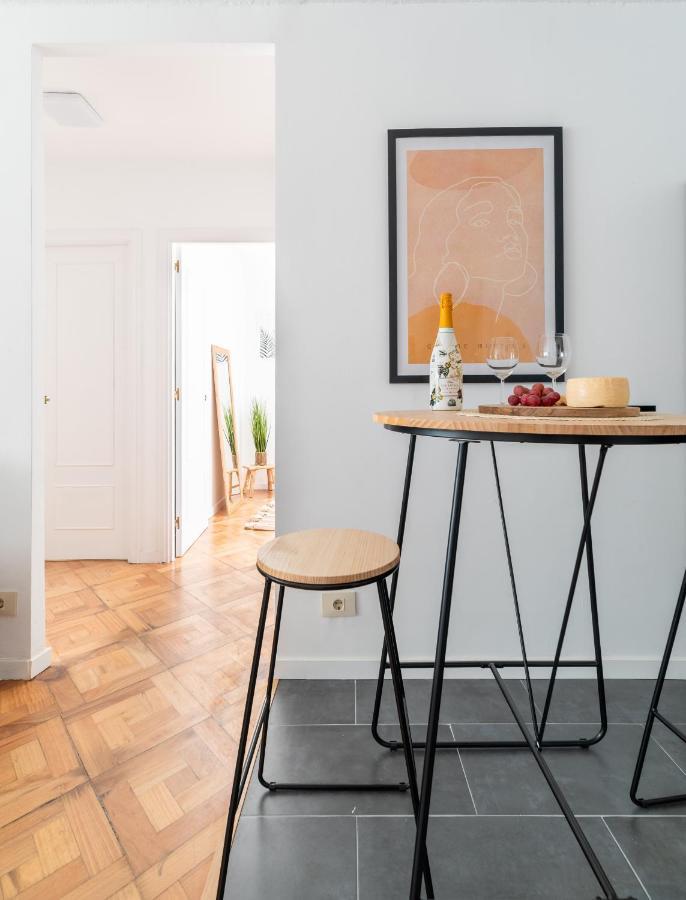 Moderno Apartamento Con Parking Apartment Vigo Bagian luar foto